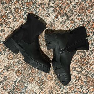 2 for 20$! 🌹 Grunge Black Ankle Platform Boots 🦇